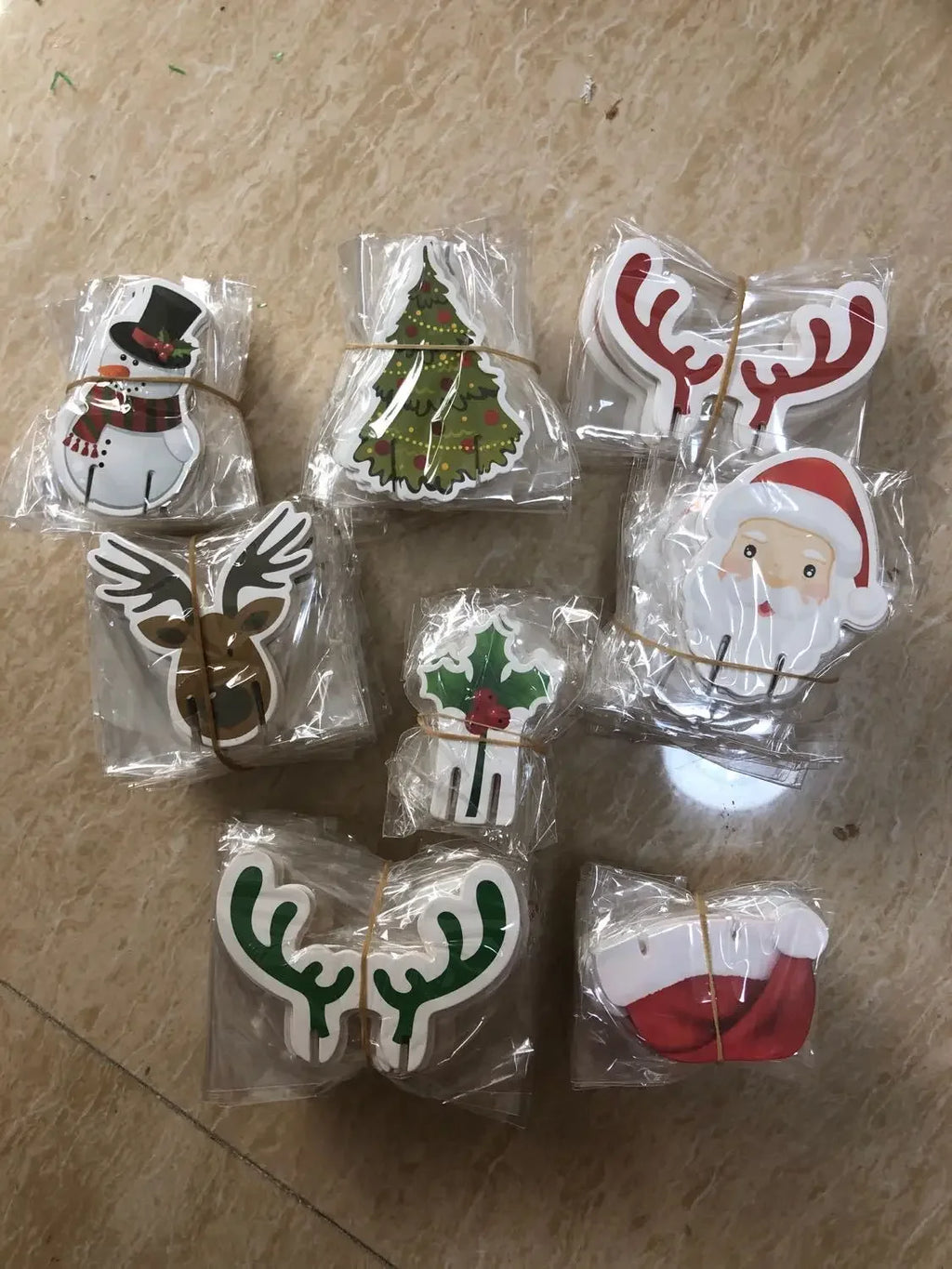 Étiquettes décoratives de Noël pour verres